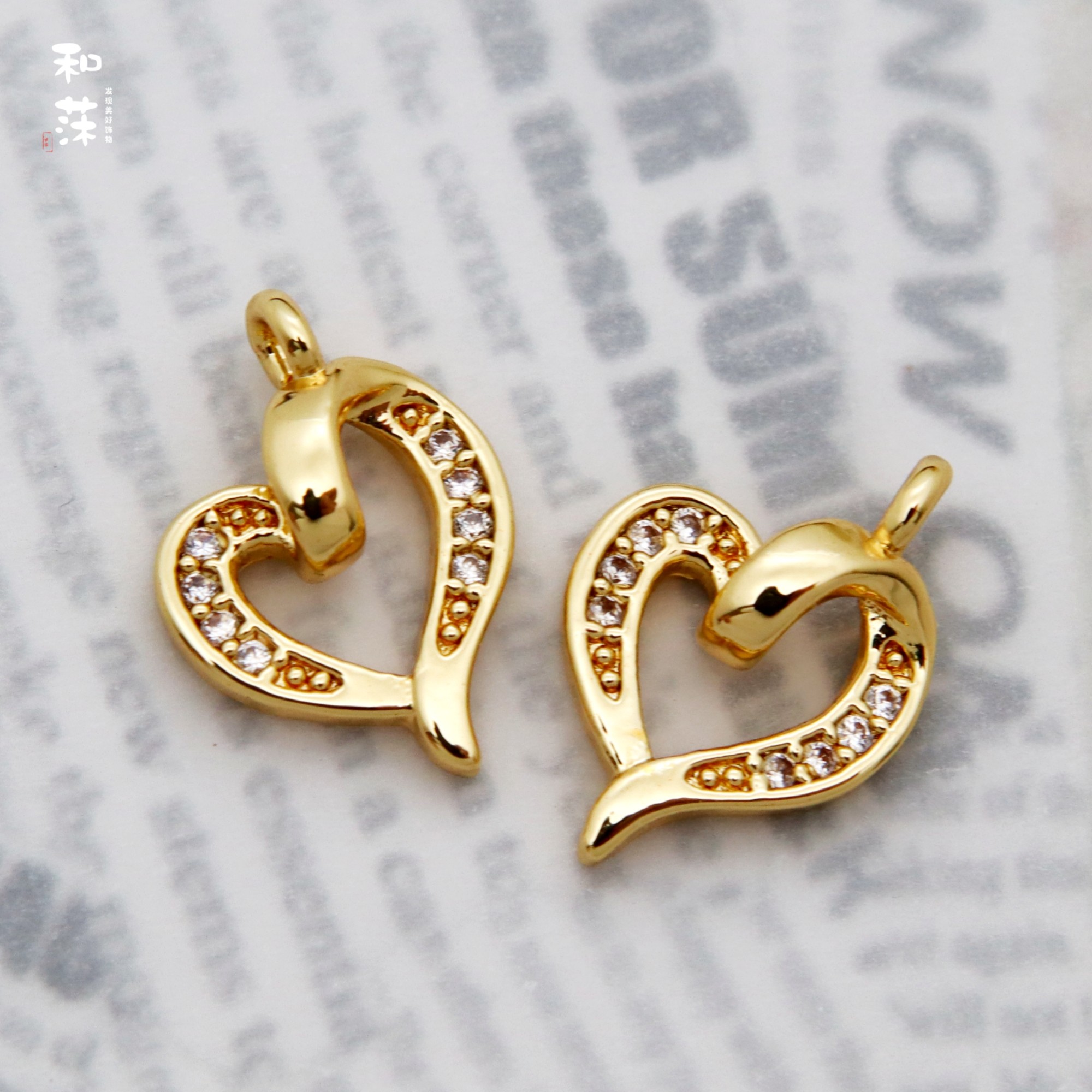 diy饰品配件 铜镀金丝带嵌闪闪锆石爱心吊坠手链耳环项坠装饰挂件,饰品/流行首饰/时尚饰品新,其他DIY饰品配件,淘宝优惠券,粉丝福利购,淘宝优惠卷