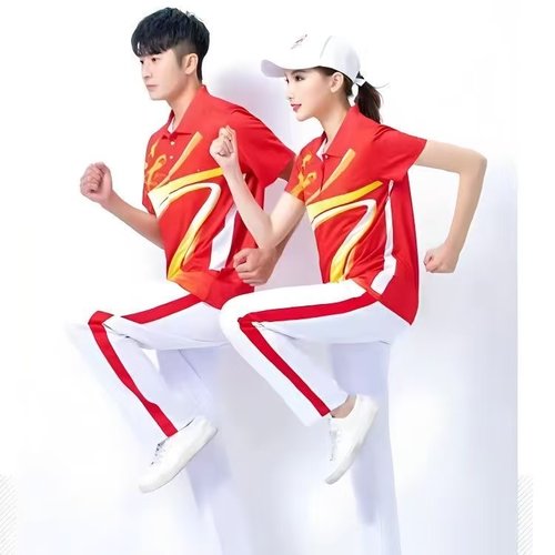 新款运动套装佳木斯服装团购