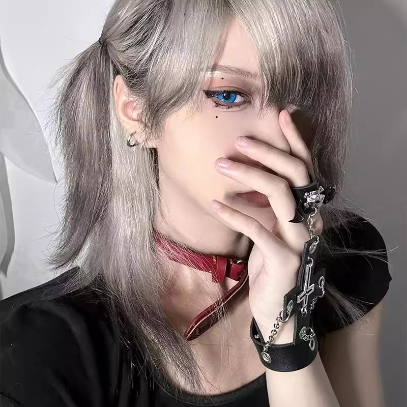 亚文化暗黑手套戒指一体朋克黑色手链哥特骷髅y2k十字架护腕手饰