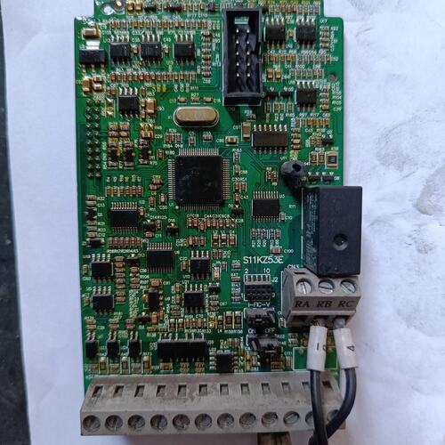 【全场5折起】众辰变频器Z2400T-22GY，CPU主板