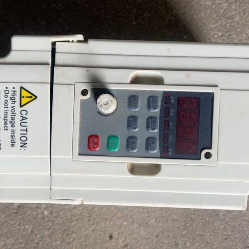 【全场5折起】泽川变频器 G5M-1.5TT4-1A，1.5KW 380V