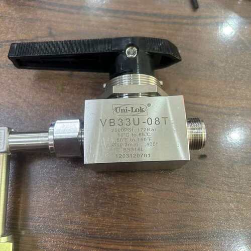 【全场5折起】Uni-lok高压球阀，型号VB33U-08T 172Bar