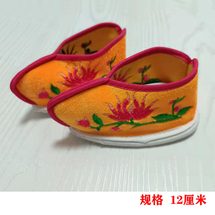 小款绣花鞋奶奶鞋14厘米复古风 三寸金莲