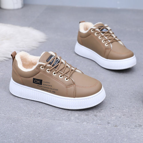 2025冬季新款加绒加厚学生雪地靴百搭保暖棉鞋女运动防水休闲短靴