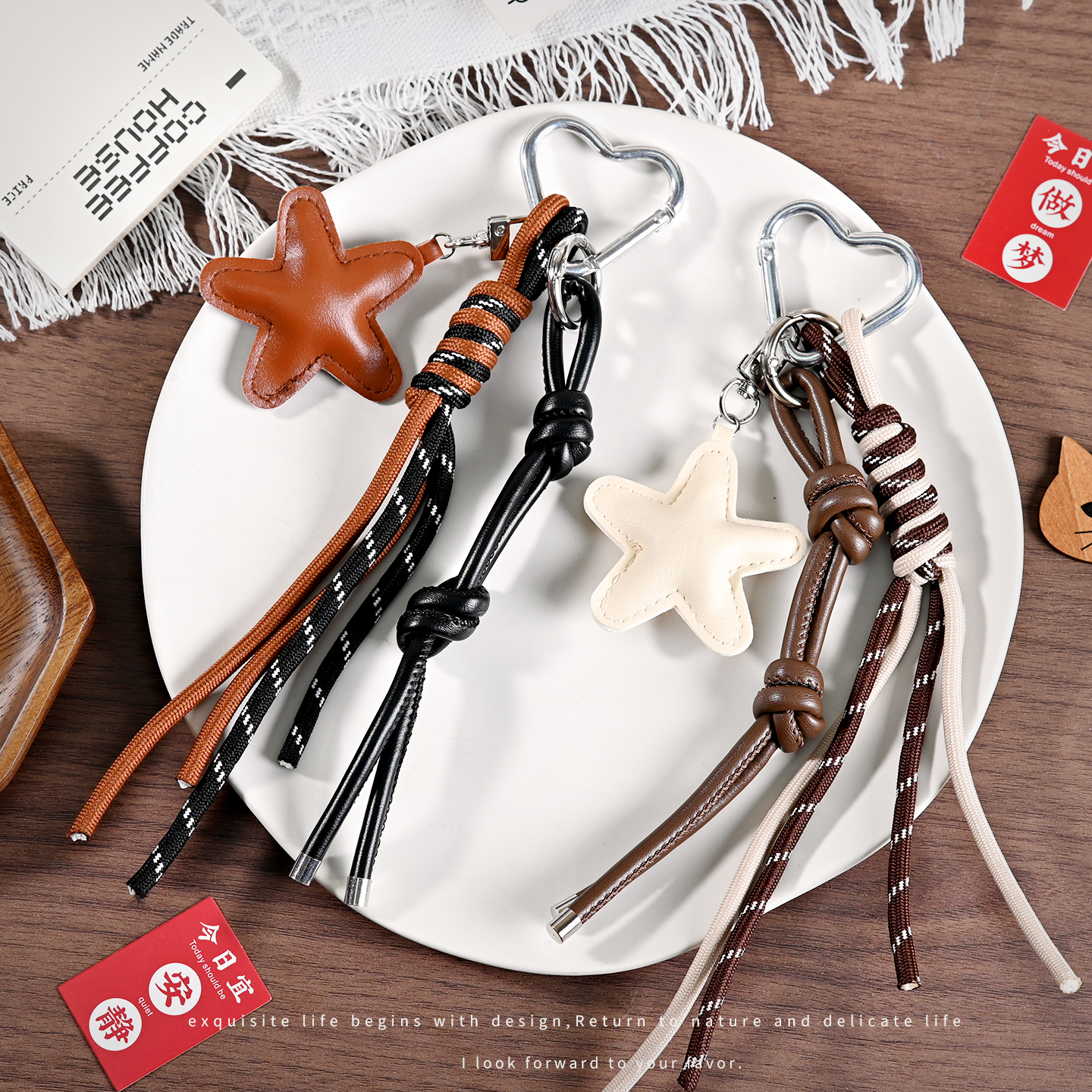 秋冬款米咖色皮质星星包挂件