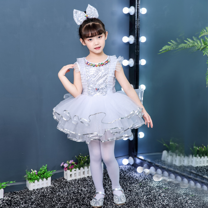 元旦儿童演出服蓬蓬裙可爱