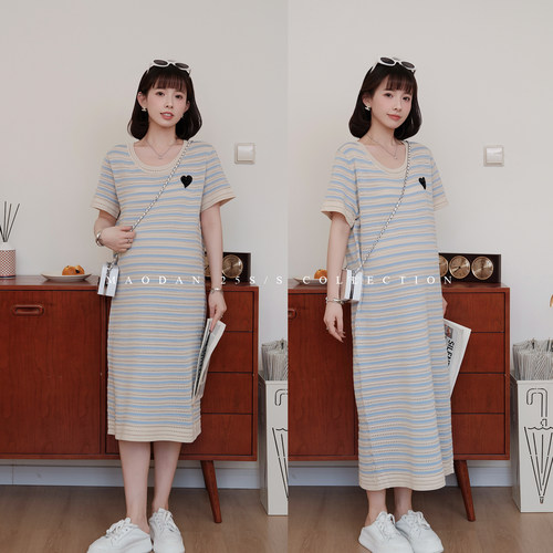娜娜的孕期穿搭洋气条纹裙子