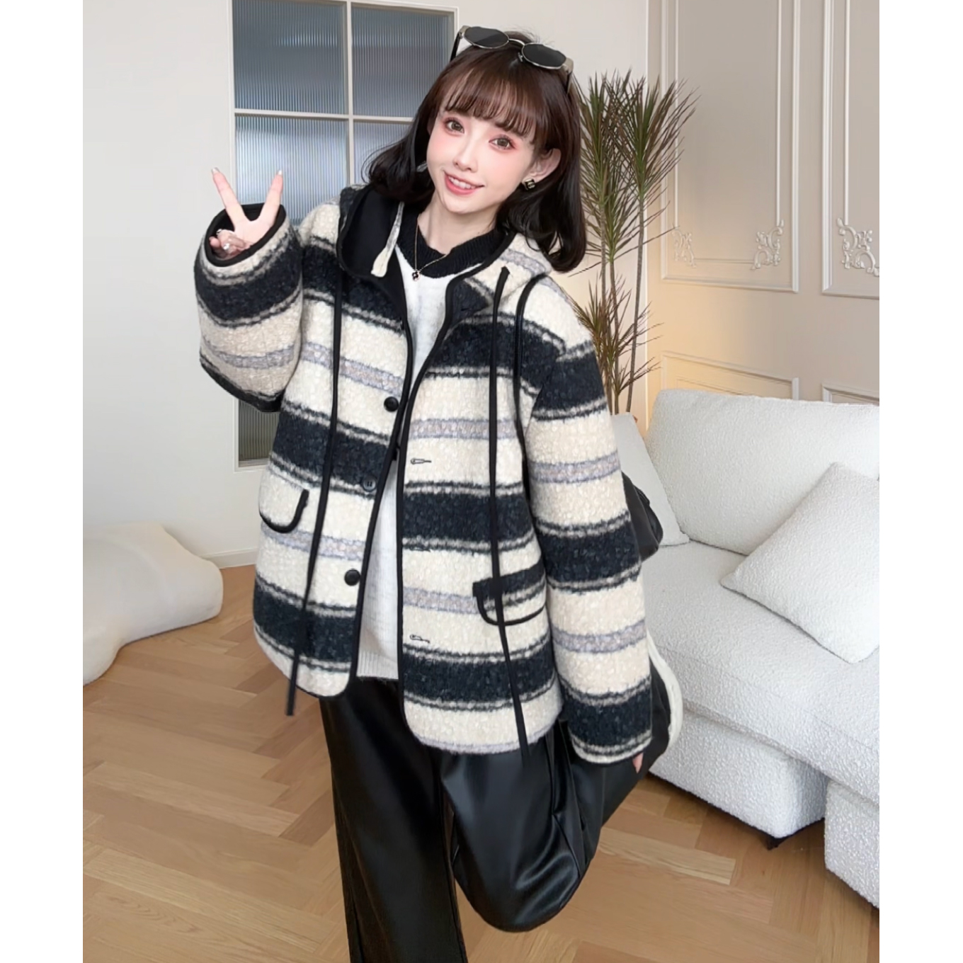 娜娜的孕期穿搭外套连帽保暖