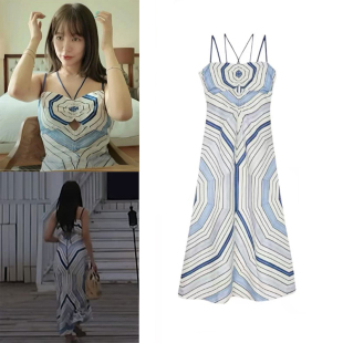 法单S家2025夏季新款几何印花丝滑挂脖吊带高腰露背绑带连衣裙女