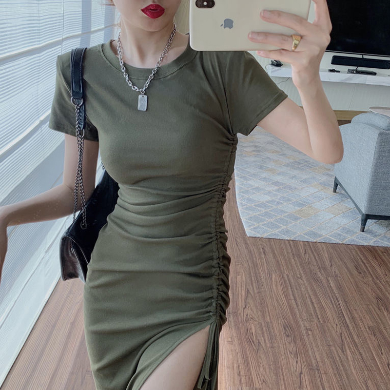 性感抽绳褶皱显瘦轻熟风连衣裙女2022新款夏季气质收腰开叉长裙