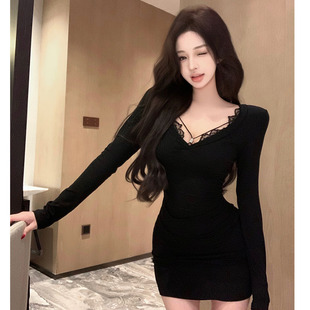 气质修身 新款 收腰显瘦包臀短裙 连衣裙女秋季 纯欲御姐蕾丝V领长袖