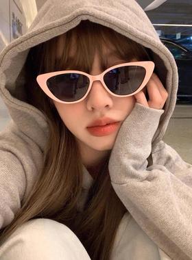 墨镜女款高级感小脸欧美式复古黑色猫眼2024新款网红太阳眼镜辣妹