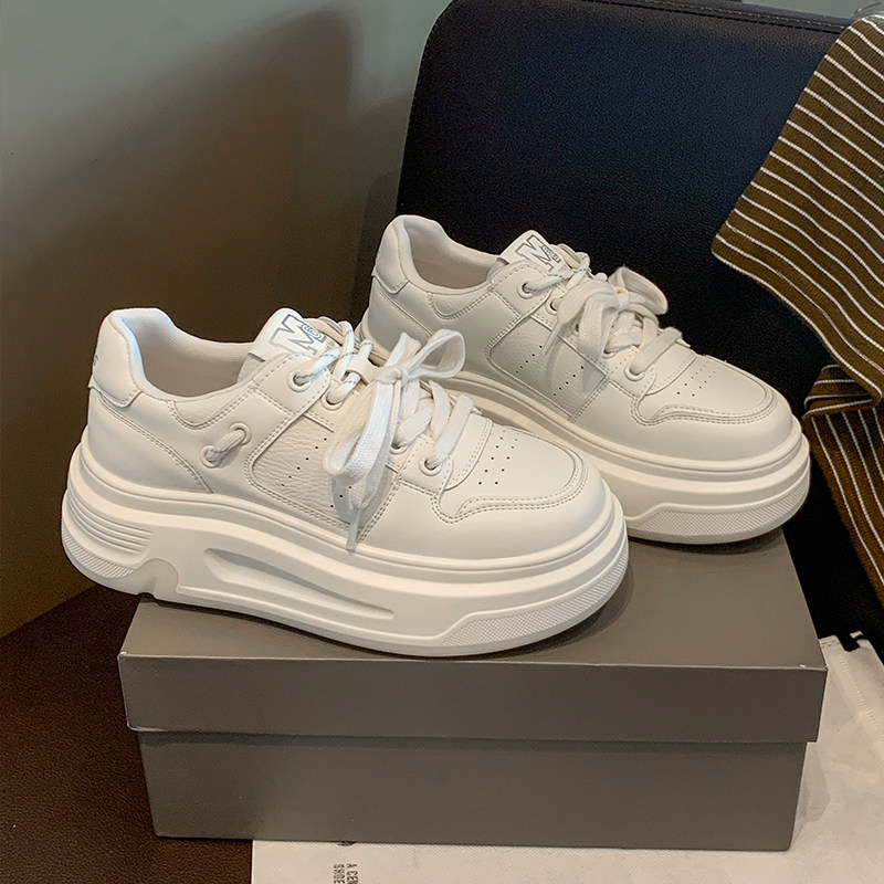 YOUNGER LURE小白鞋女款2026新款厚底增高真皮百搭休闲板鞋春秋款