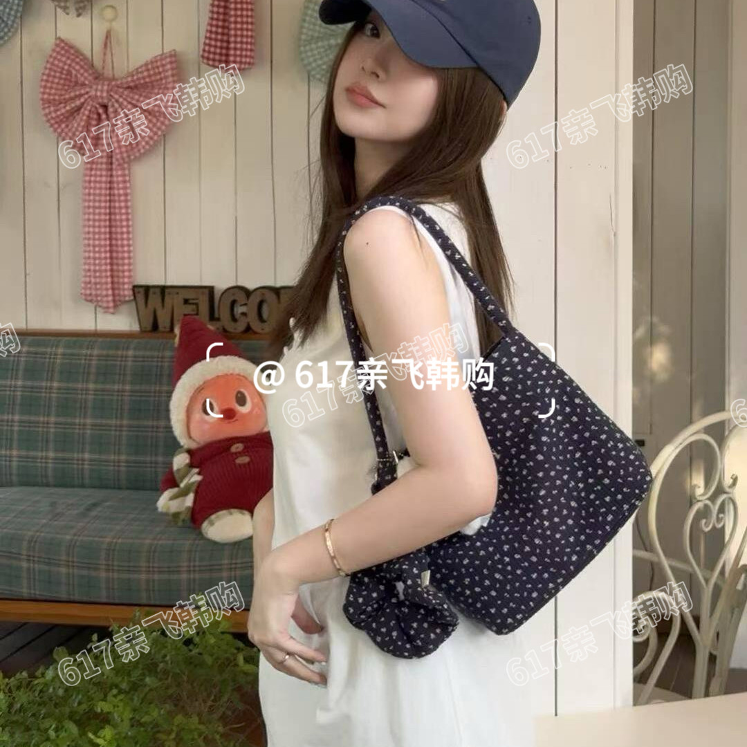 mucuandebony藏青碎花手提包