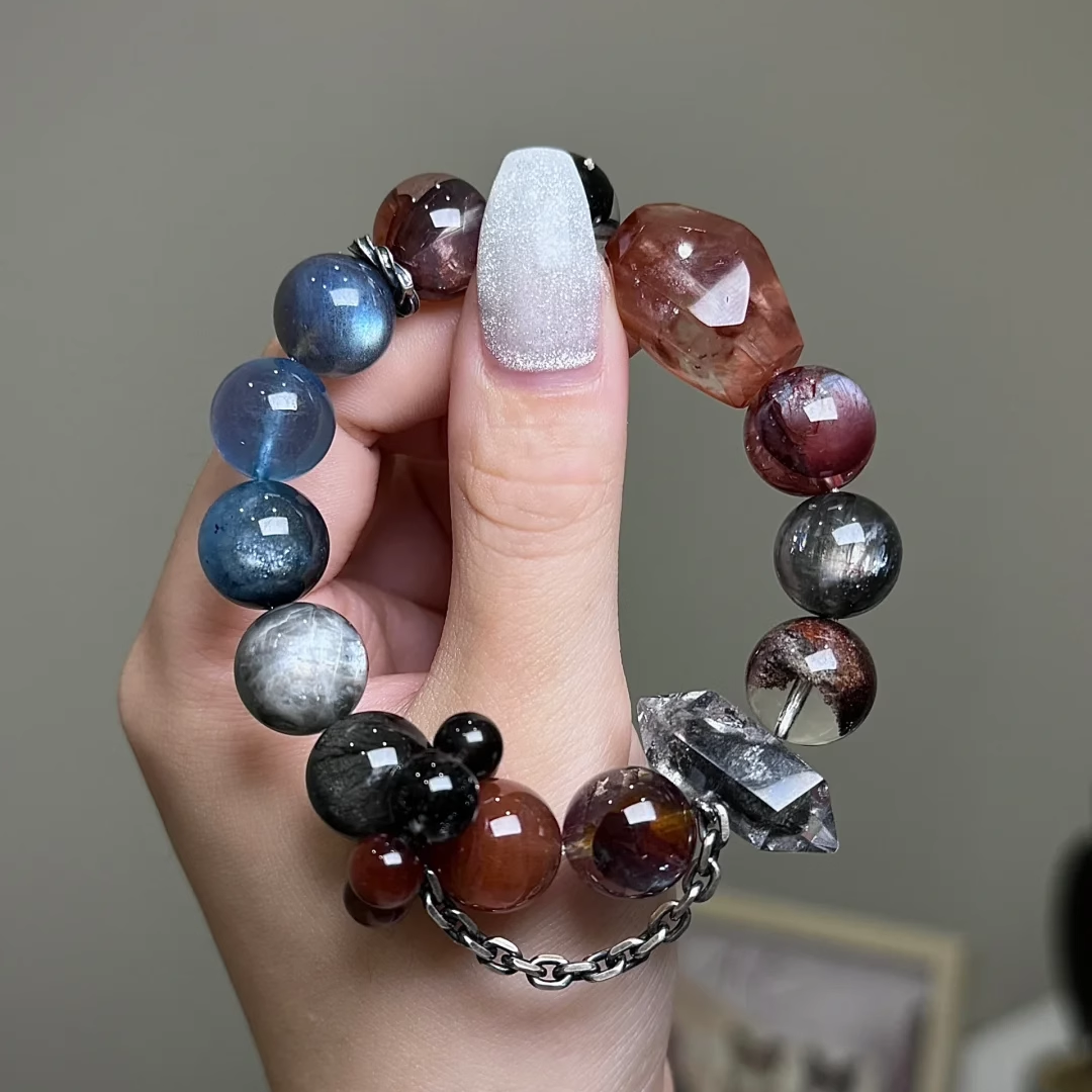 天然水晶手链彩兔毛水晶手串胶花海蓝宝散珠黑闪灵礼物【winter】