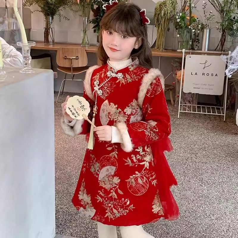 QKIKT女童连衣裙拜年服汉服