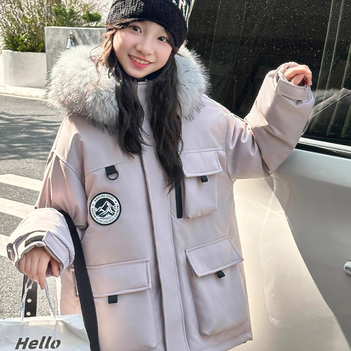 女童工装派克羽绒服冬装2025