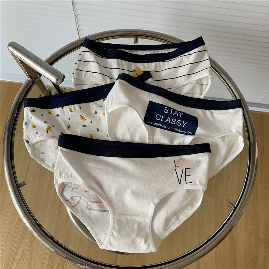 Korean version of white forest sweet girl pure cotton mid waist student briefs