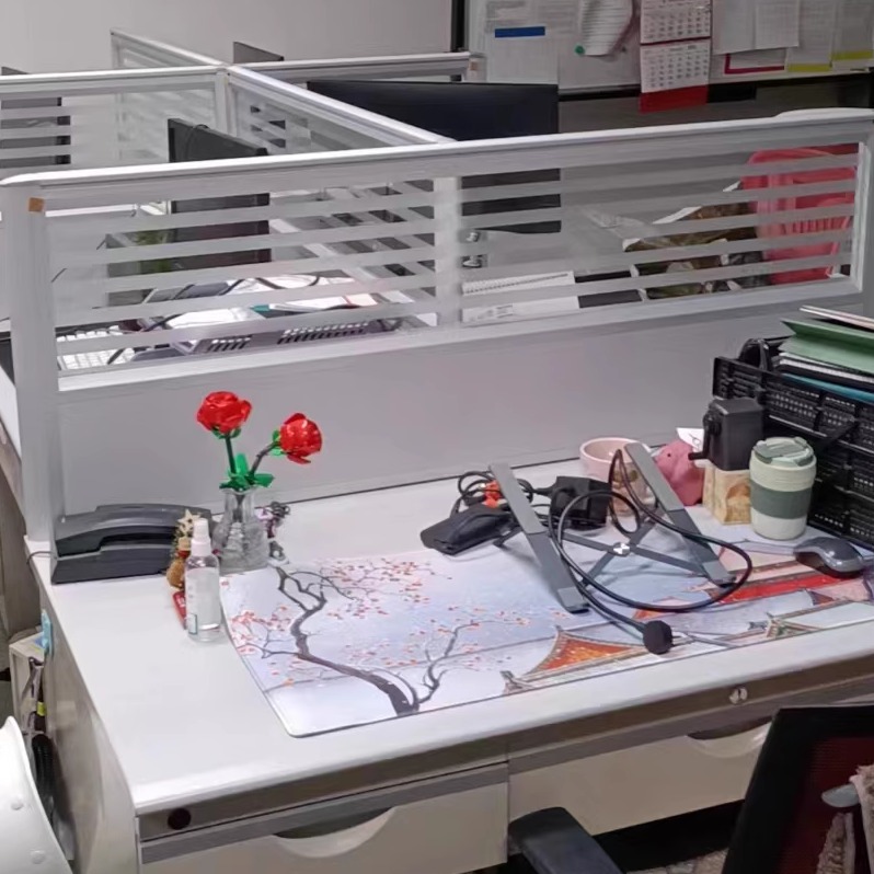 办公桌桌面屏风挡板办公台隔断挡板隔板工位桌子边防掉落挡板定制