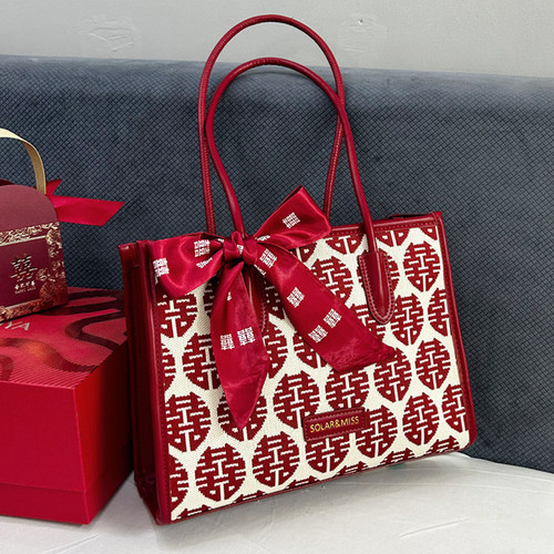 2025新款时尚新娘包结婚礼金包