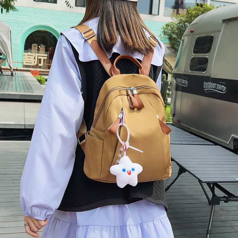 尼龙布双肩包女2023新款时尚旅行轻便背包大学生上课通勤百搭中款