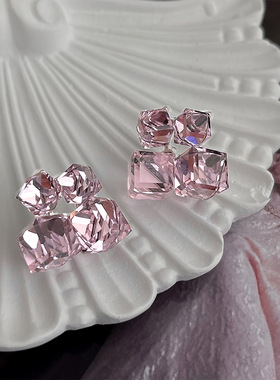 2025新款轻中古风粉色方糖几何耳环轻奢耳钉高级感耳饰气质优雅