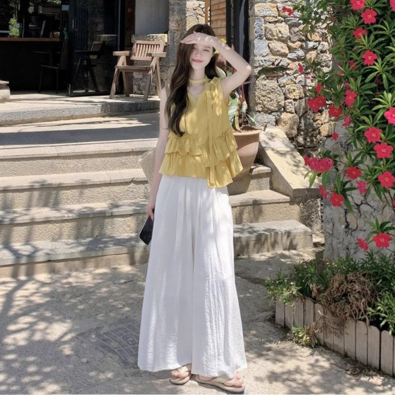 旅游出行穿搭甜美套装女2026夏新款洋气减龄显瘦上衣阔腿裤两件套