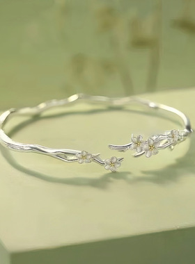 莫离手镯茉莉花开口手环女新中式设计精美文艺轻奢百搭高级感