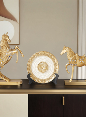 新中式立马发财招财摆件家居好物摆件客厅玄关电视柜酒柜装饰摆件