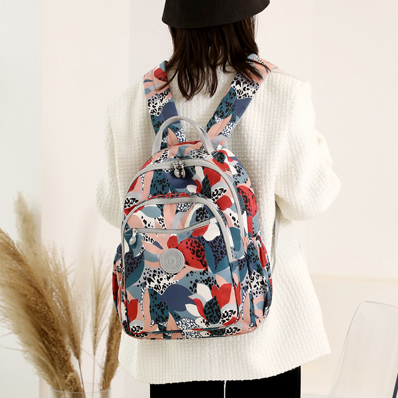 BACKPACK BACKPACK WOMENS CASUAL FASHION TREND KOREAN WOMENS BACKPACK TRAVEL BAG NEW MOM BAG LIGHTWEIGHT AND VERSATILE CLOTH BAG