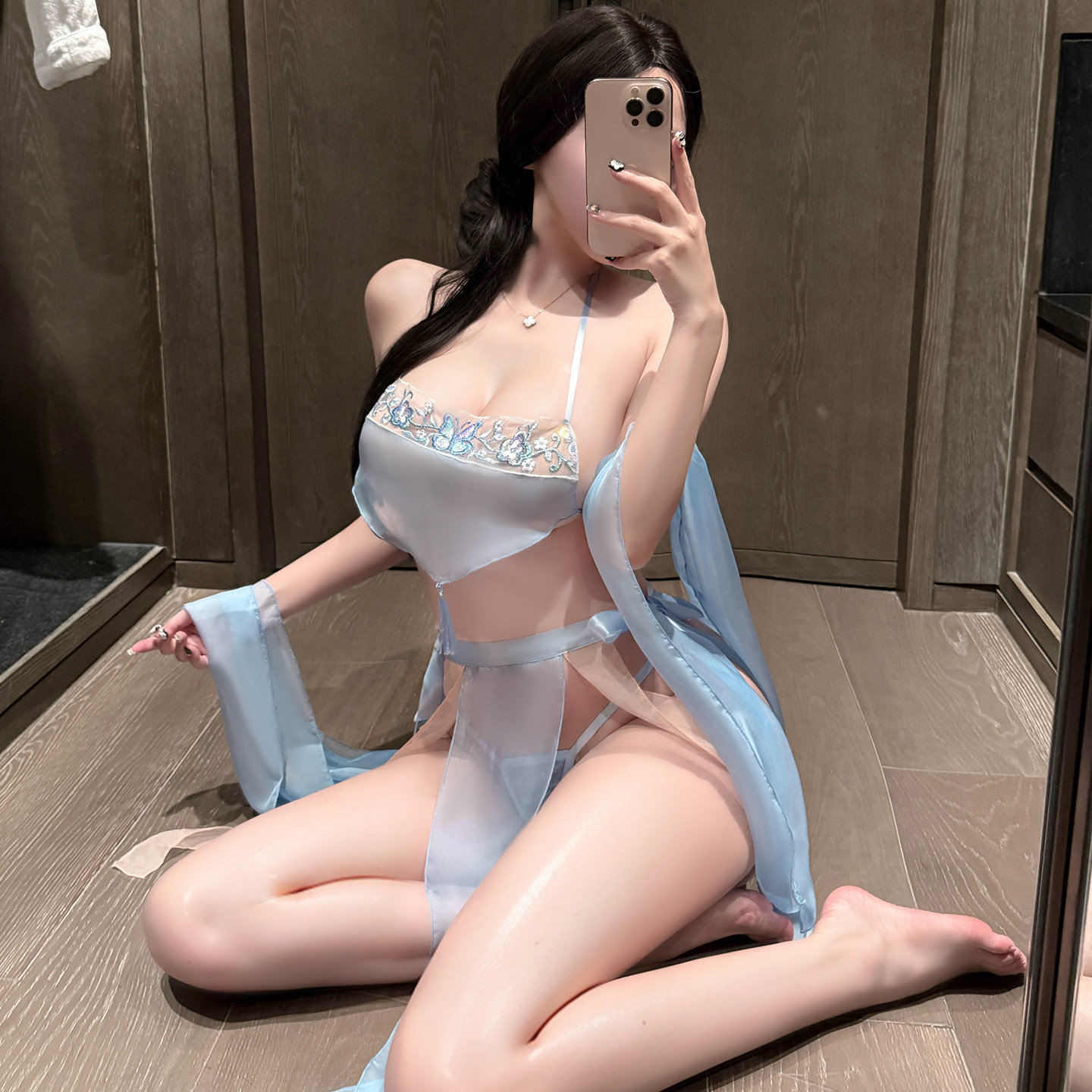 不能让人看衣服穿脱方便的衣服床上服装夜间制服巨辣衣服调戏裙