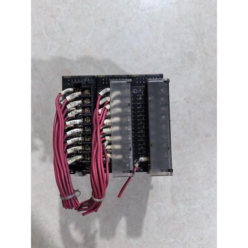 议价欧姆龙PLC模块CJ1W-OC211 OC211 0C211 原装拆机件二手