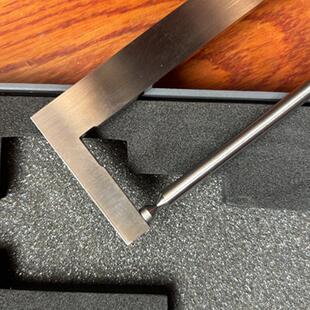 杯底玫闸片刹车片桶底拓ip54电子数显卡尺测厚规外径卡规测厚仪