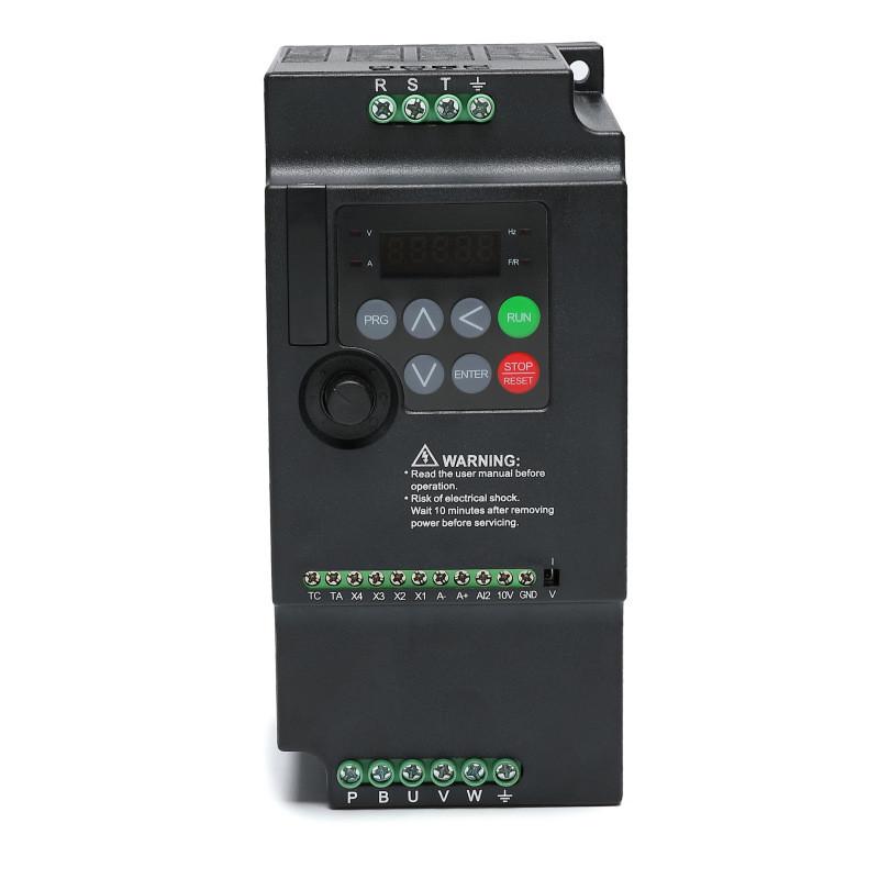 单相220v通用三相380v变变频器0.751.52.25.5kw电机调速器