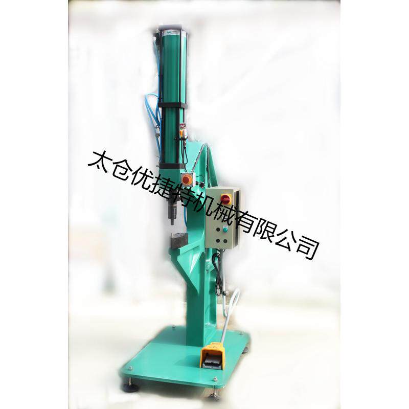 CEC08-01型号气液增力缸式设备螺钉铆接机压力机
