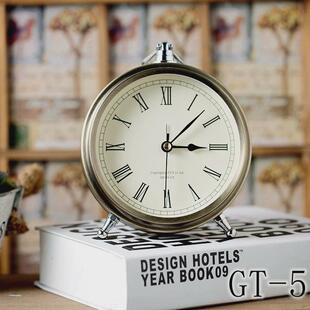 轻奢复古欧式闹钟创意桌面摆复古静音台钟罗马字床头台式饰小新品