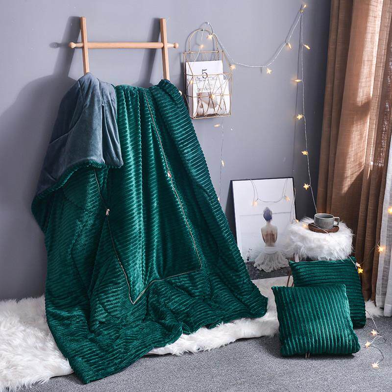 9wor抱枕被子两用厚实加厚午睡大号冬季枕头被子一体二合一车载折