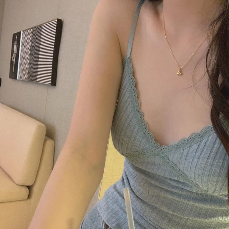 法式纯欲风蕾丝吊带背心女带胸垫夏季长款修身显瘦打底外穿美背