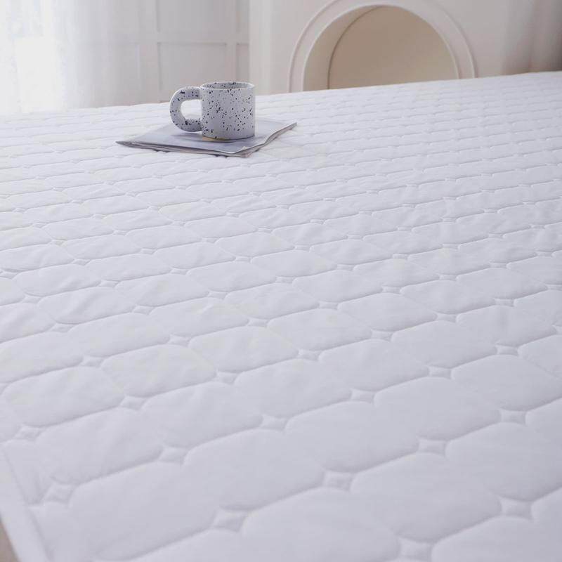 酒店床垫席梦思保护垫床防滑薄款宾馆民宿褥子护垫可水洗床褥垫子