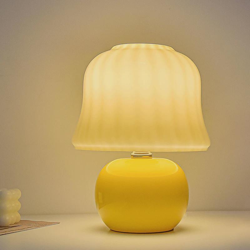 浪漫温馨喂奶调光台灯卧室床头灯创意个性台灯现代简约小夜灯