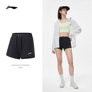 速干比赛裤 专业跑步反光清爽防走光短裤 AAPT030 女新款 李宁运动裤