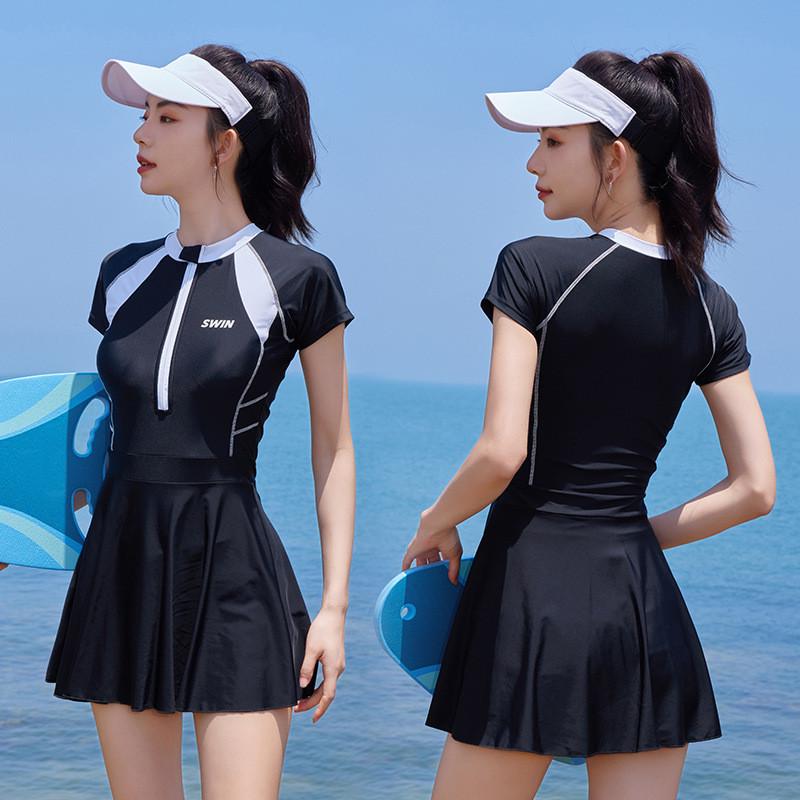 女士泳衣夏2025新款保守高腰连体泳装微胖大码遮肉显瘦泡温泉专用