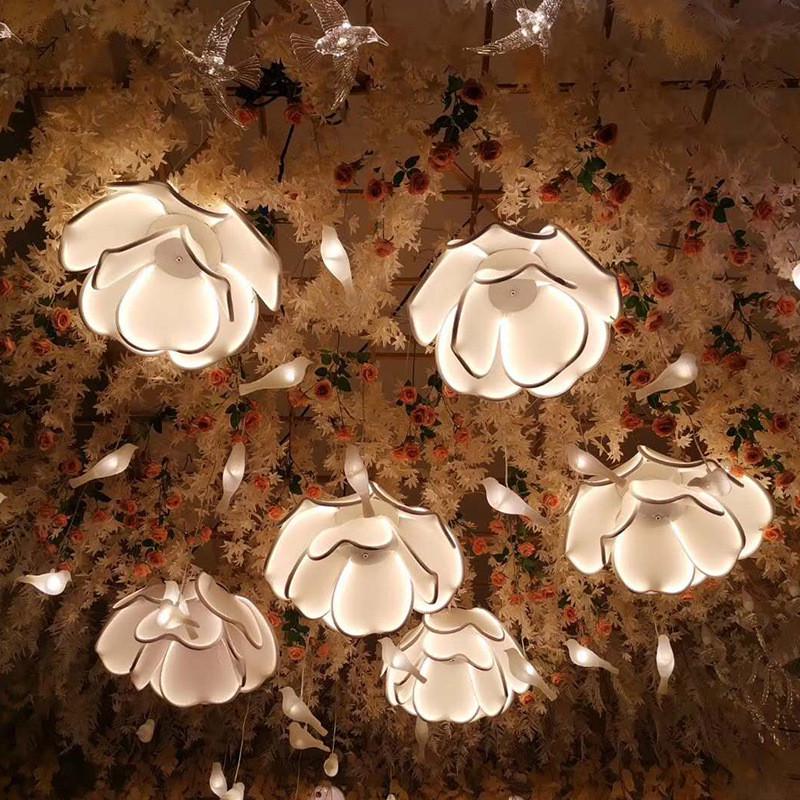 花朵造型和婚庆道具发光玫瑰花路引新款吊灯婚礼摆件创意装饰灯具