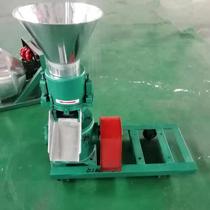 玉米粒豆秸成型平模制粒机设备干进干出的电动两相电饲料颗粒机