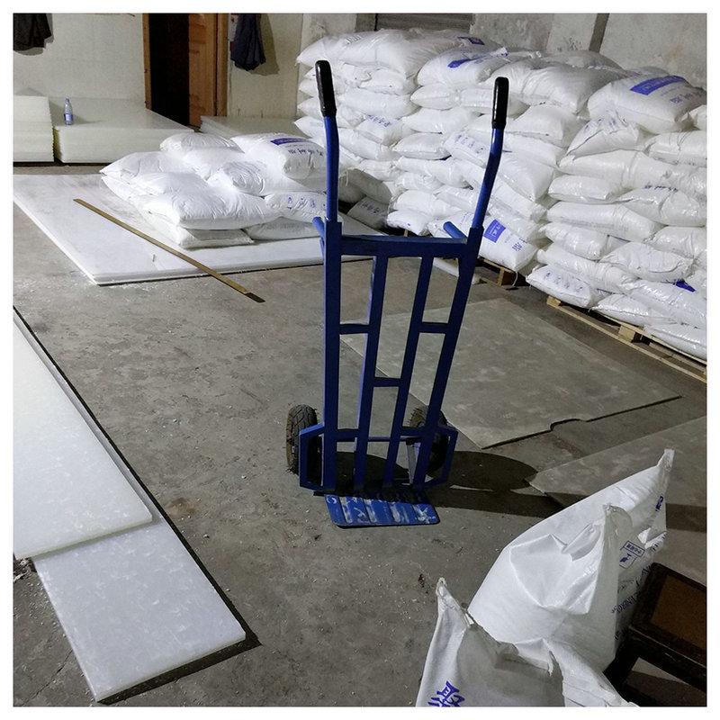 供应白色冲床板裁断胶板啤机下料pp板塑料斩冲板切板垫板