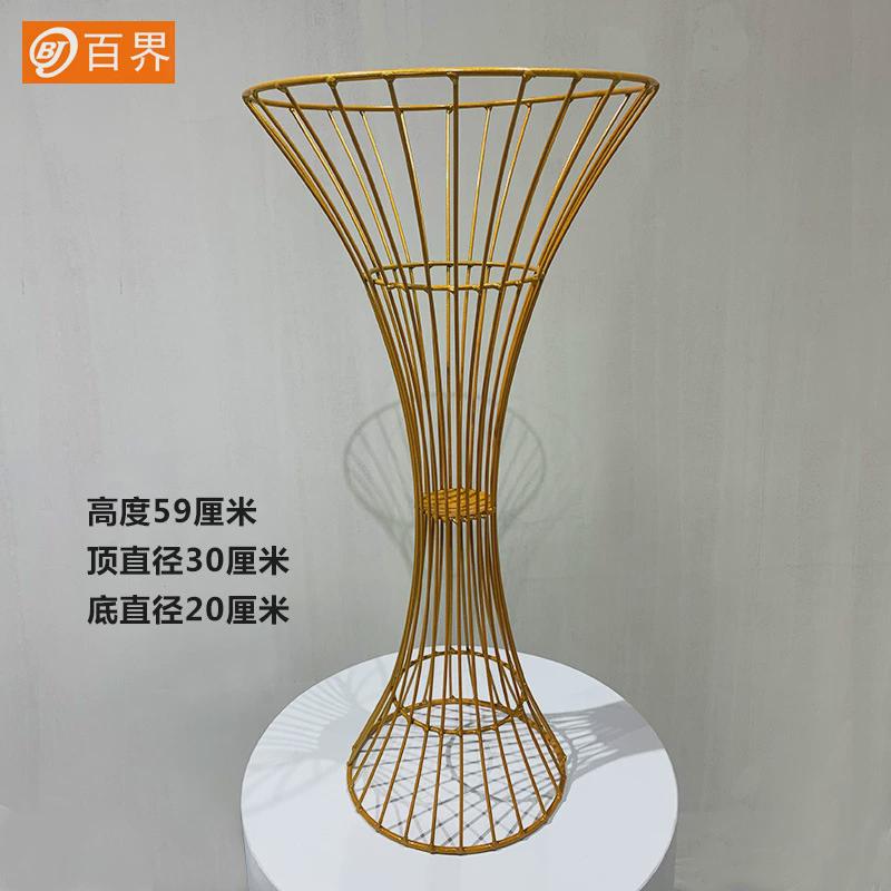 百界烛台铁艺道具外贸热卖款婚礼道具工厂型花器路引桌花白色花架