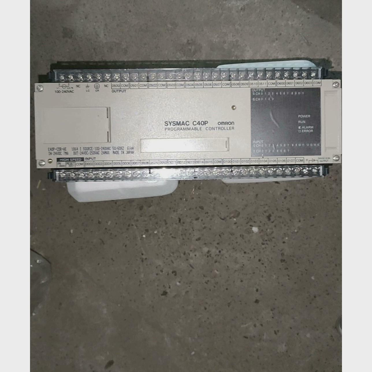 议价全新原装进口欧姆龙SYSMAC  C40PPLC,带包装