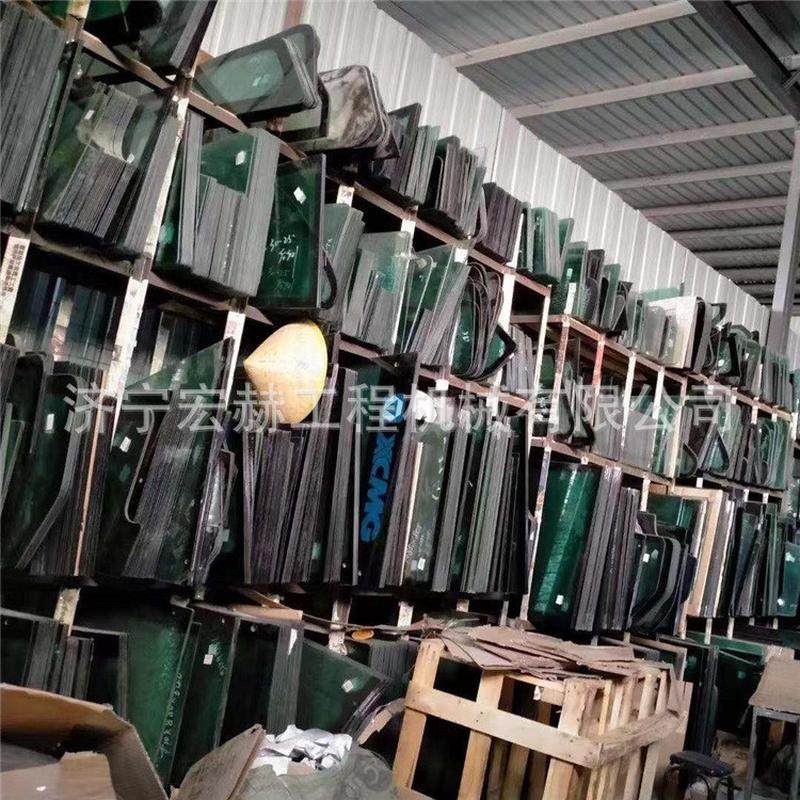 装载机玻璃钢化LG850LG855B前档后档钢化夹胶全车玻璃