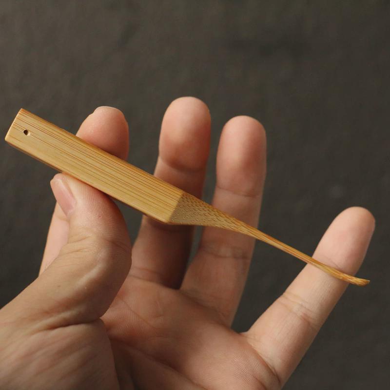 十几年老玉竹东阳名家戚挺飞本工精工留青雕刻挖耳勺竹雕工艺品竹