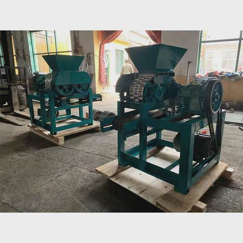 金属矿粉制球造块设备5.5KW矿粉对辊压球机移动式鹅卵煤球机